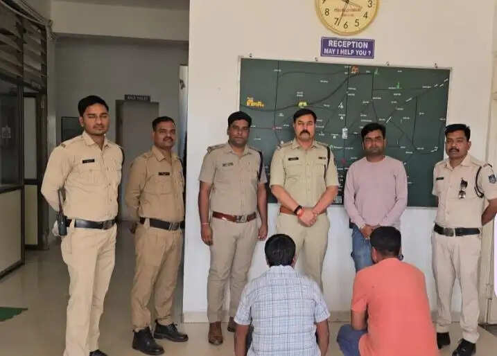 दमोह: चाकू से हत्या के प्रयास के मामले में दो आरोपी गिरफ्तार