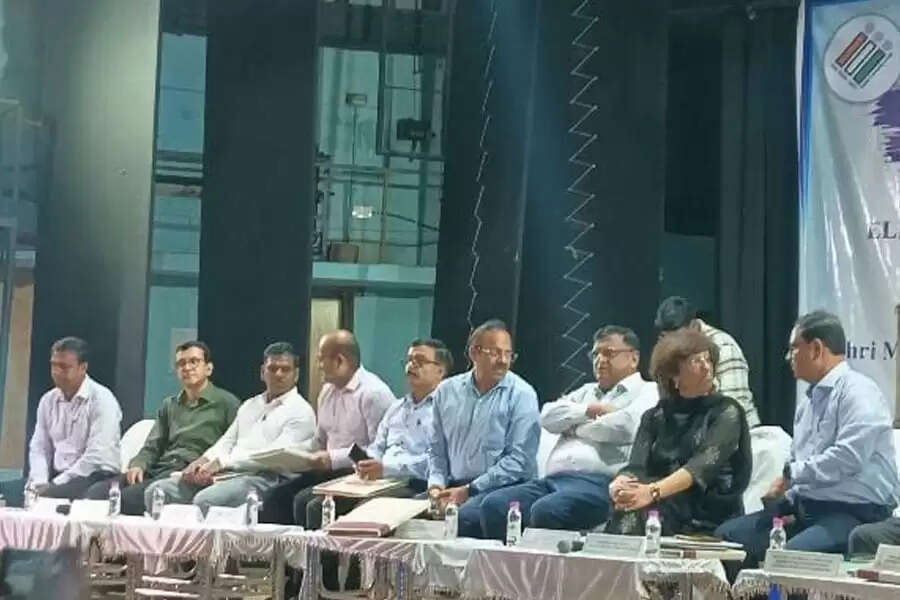 मतदाता सूची सुनवाई में चर्चित लोगों को बुलाने पर विवाद निराधार : निर्वाचन आयोग