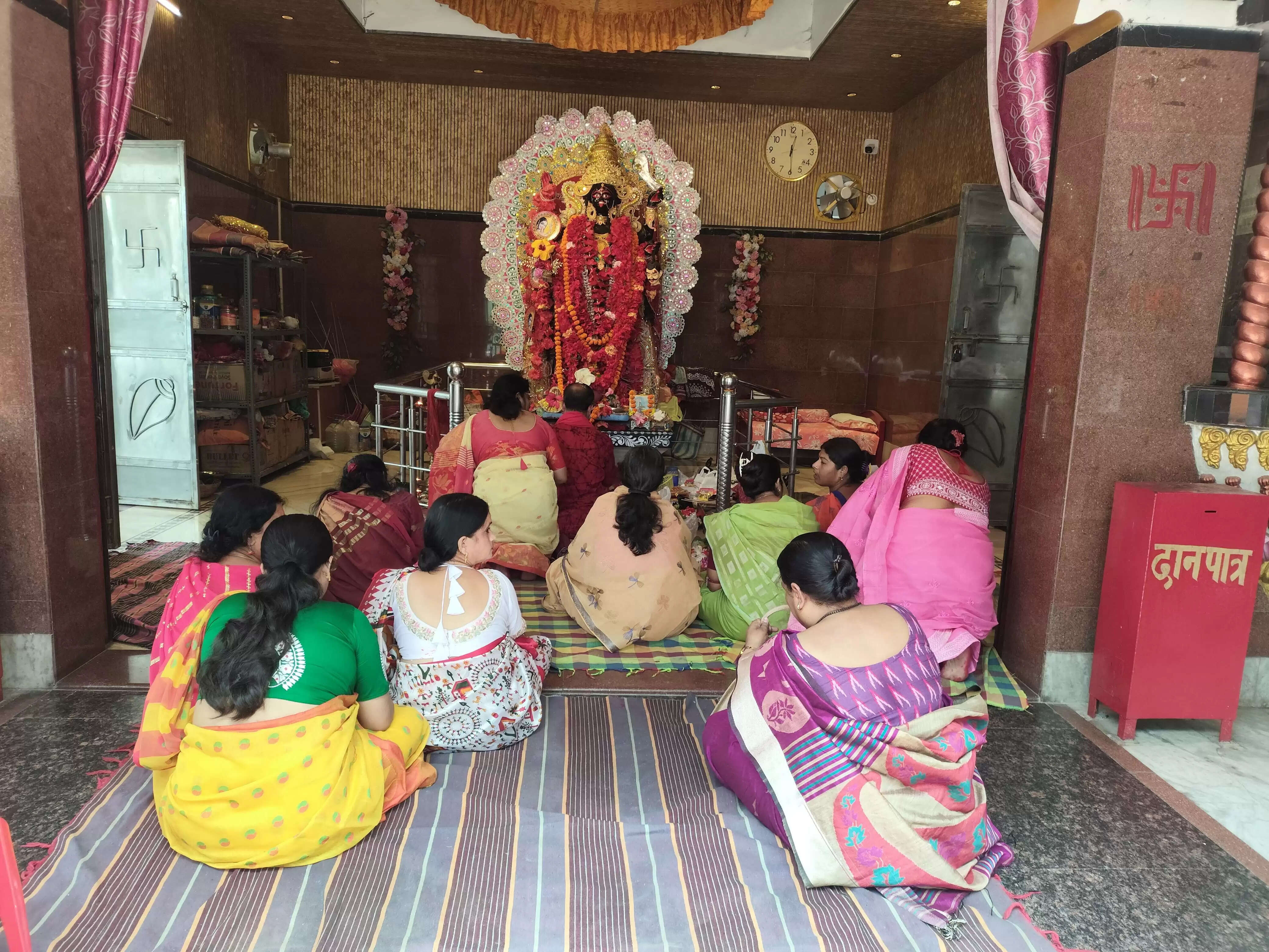 अमावस्या पर बूढ़ी काली मंदिर सहित विभिन्न मंदिरों में विशेष पूजा, भक्तों की उमड़ी भीड़