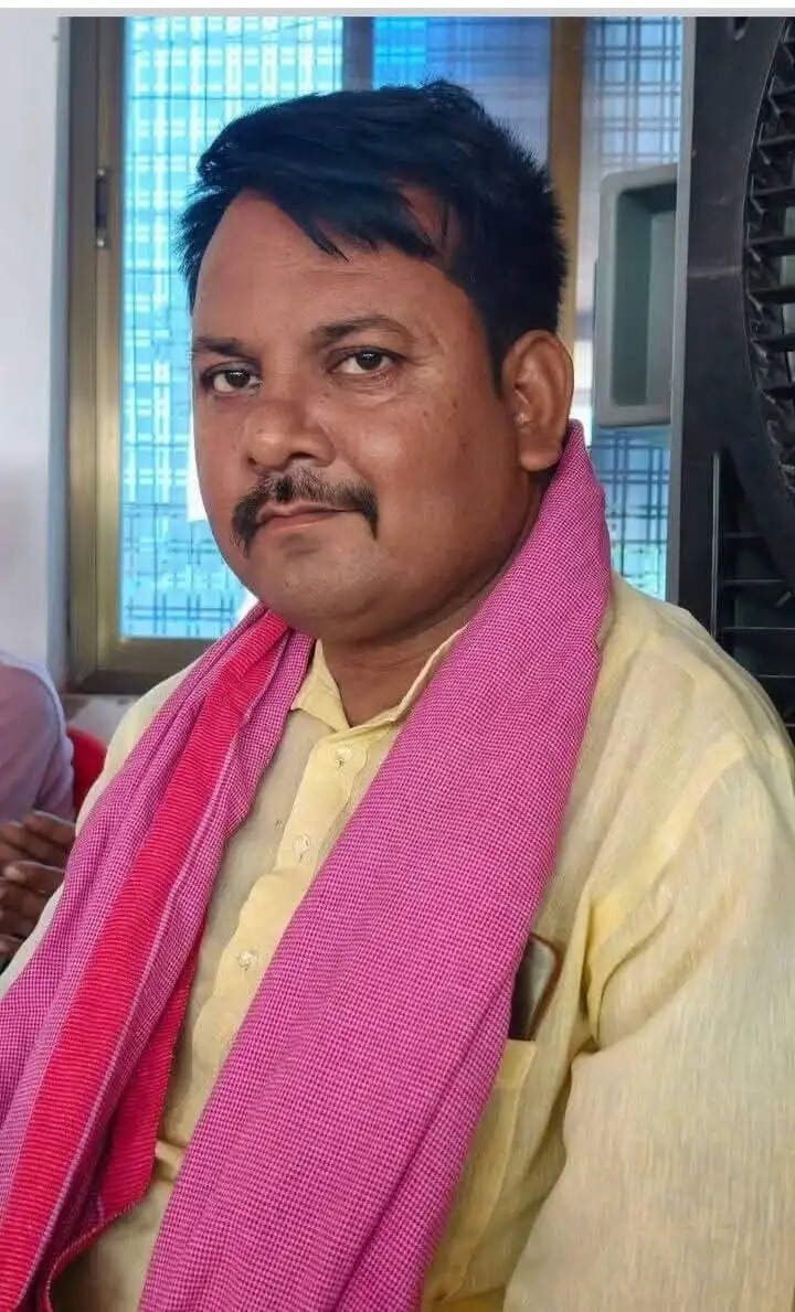 दो बाइकों की भिड़ंत में घायल युवक की बीएचयू में मौत