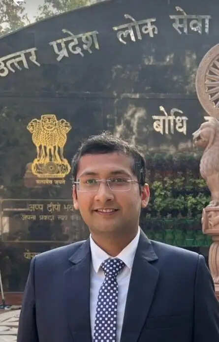 मुरादाबाद के निकुंज गुप्ता को यूपीपीएससी में मिली छठी रैंक