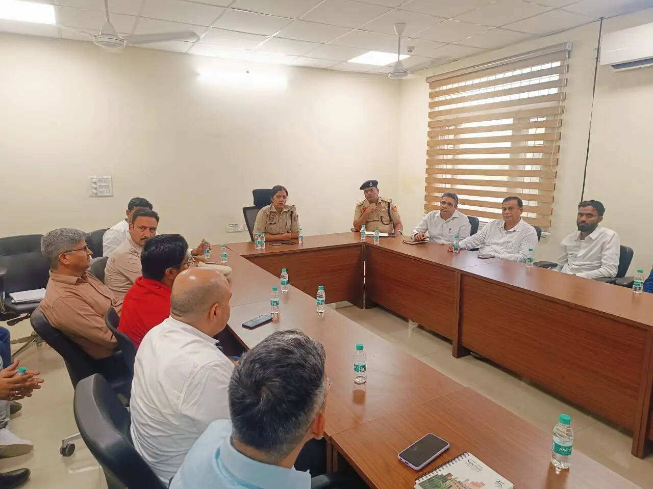 गुरुग्राम: सरकार द्वारा तय वेतन की जानकारी नोटिस बोर्ड पर लगाएं कंपनियां