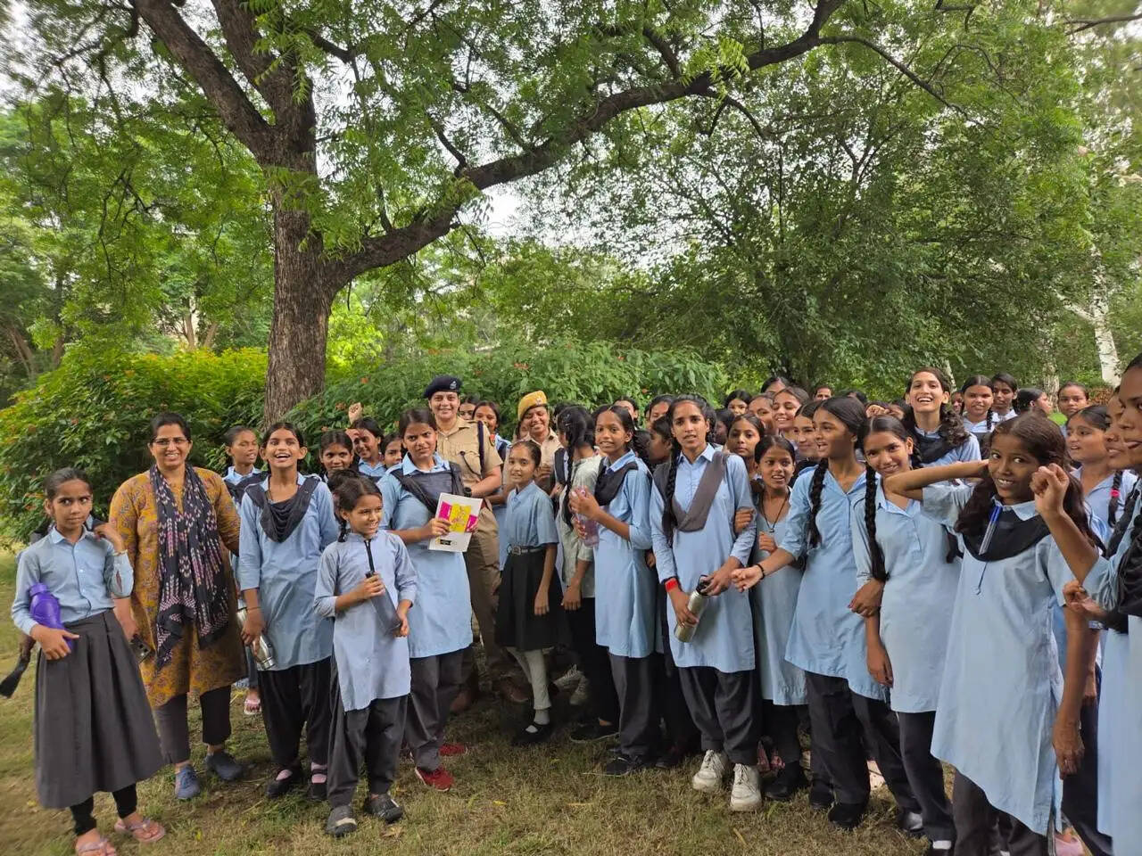 आत्मरक्षा से साइबर सुरक्षा तक, छात्राओं को जागरूक कर रही जयपुर पुलिस