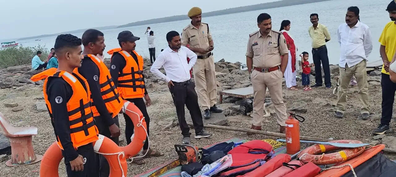 बरगी डैम हादसे को लेकर गंगरेल जलाशय में प्रशासन ने जांची सुरक्षा व्यवस्था