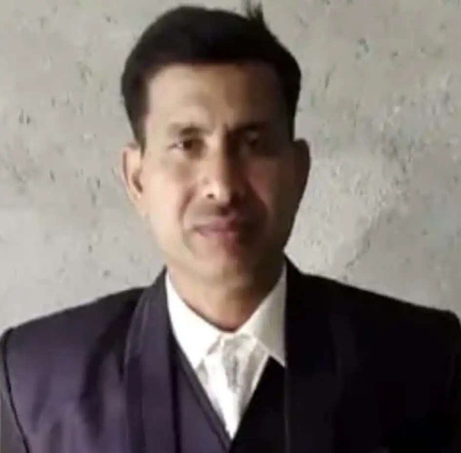 हांसी : जलती बस से सवारियों को बचाने में लगा रहा एएसआई सुनील