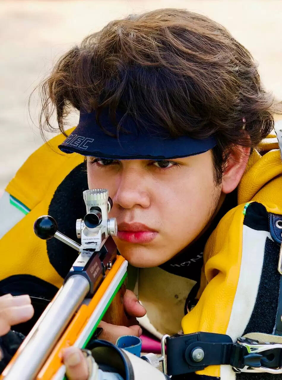 एशियन शूटिंग चैंपियनशिप: ऐश्वर्य और एड्रियन ने 3पी स्पर्धा में जीते स्वर्ण पदक, भारत पदक तालिका में शीर्ष पर