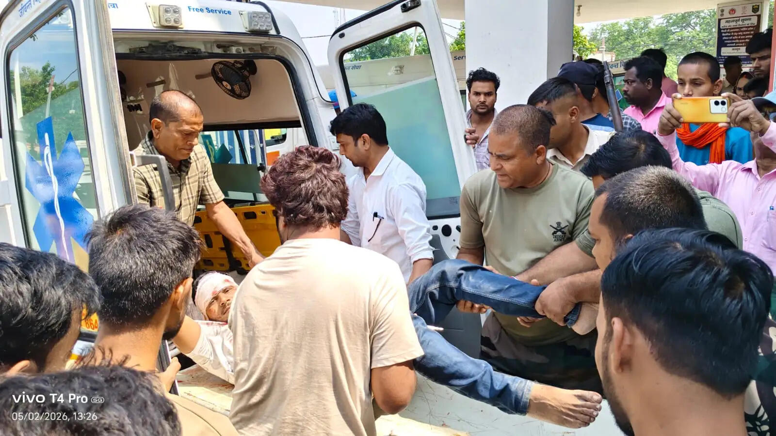 सीवान में चाकूबाजी, तीन युवक गंभीर रूप से घायल