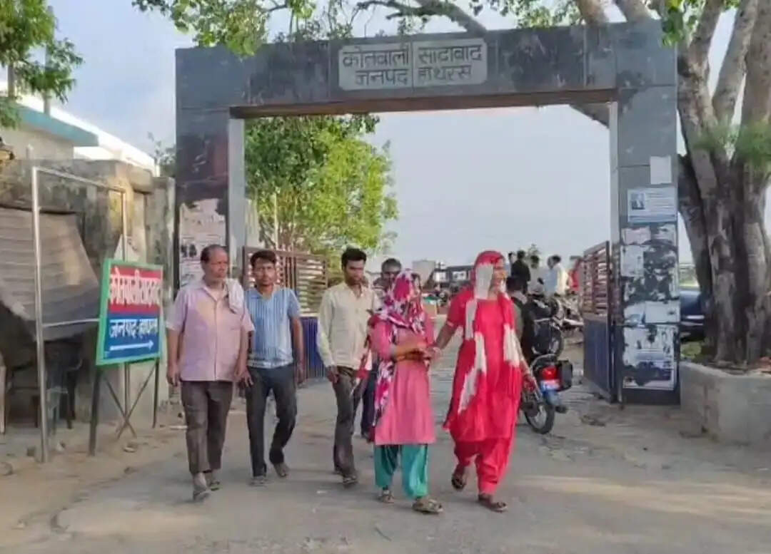 दहेज के चक्कर में बिना दुल्हन लौटी बारात