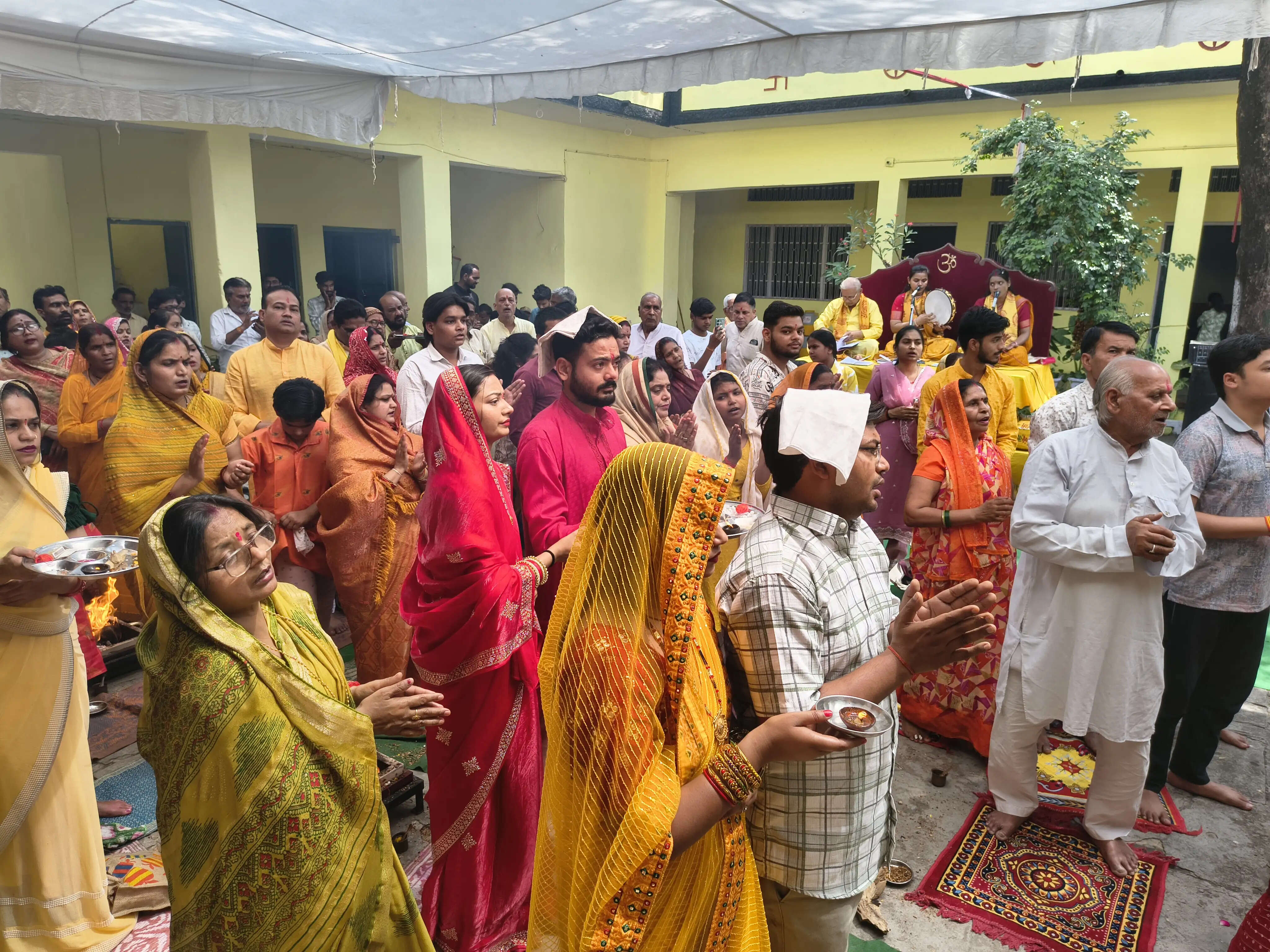 24 कुण्डीय गायत्री महायज्ञ में हुई विश्व कल्याण की कामना