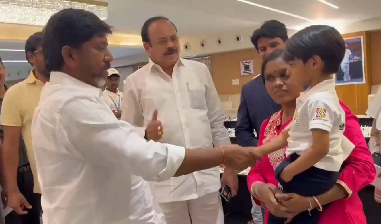 तेलंगाना की मंत्री कोंडा सुरेखा के पोते ने रचा इतिहास, सबसे कम उम्र में एफआईडीई-रेटेड स्कोर हासिल करने का बनाया विश्व रिकॉर्ड