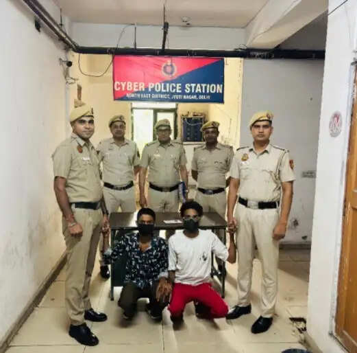 सेक्सटॉर्शन गैंग का भंडाफोड़, 5.80 लाख की साइबर ठगी मामले में तीन आरोपित गिरफ्तार