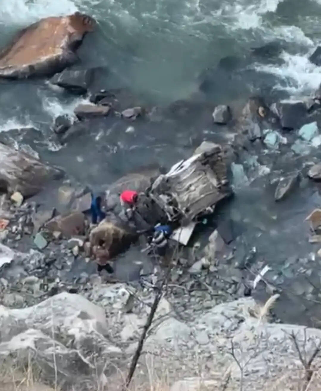 सड़क हादसे में युवक की मौत