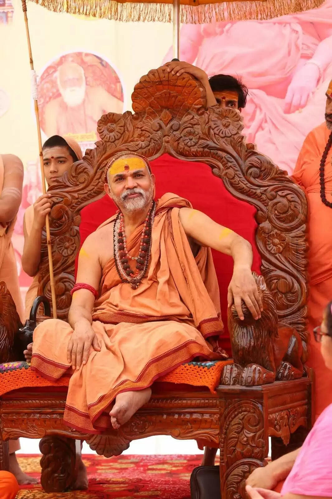 शंकराचार्य ने मोरारी बापू से पूछा किस शास्त्र में वर्णित है कि मरने पर सूतक नहीं लगता