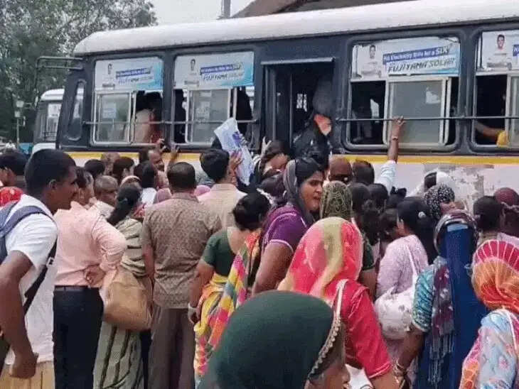 राखी पर फ्री यात्रा का असर, रोडवेज बस स्टैंड पर उमड़ी महिलाओं की भीड़