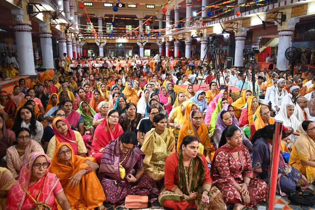 सदैव नवीन ही रहता है भगवान का भजन : स्वामी राजेंद्रदास