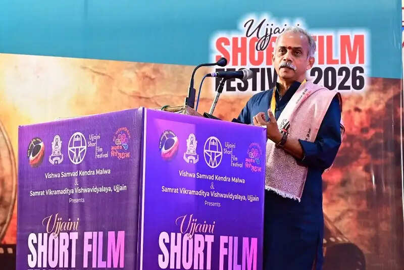 सिनेमा हमारी सभ्यता और सांस्कृतिक स्मृति को पुनर्जीवित करने का सशक्त माध्यम : जे. नंदकुमार