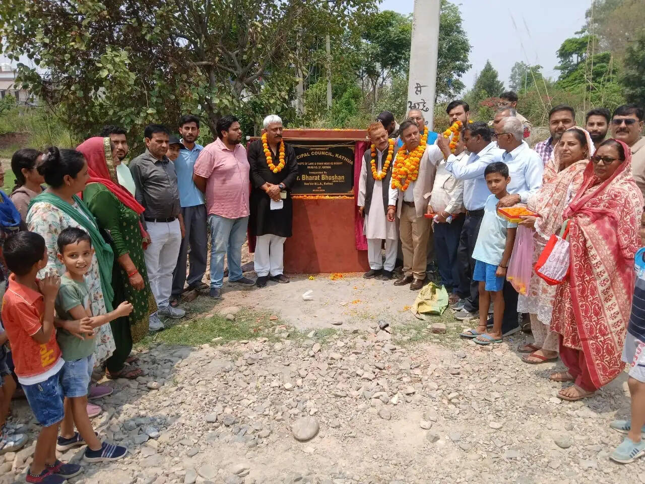 कठुआ में विकास को नई रफ्तार-वार्ड-21 में गली निर्माण कार्य का शुभारंभ