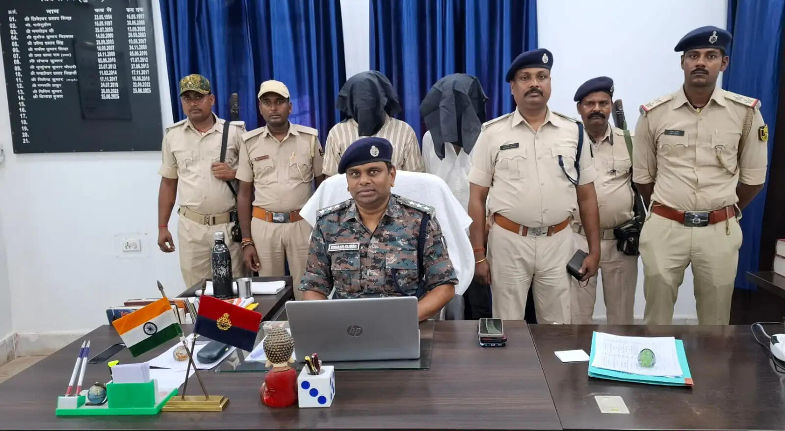 सुपौल में अवैध हथियार के साथ दो युवक गिरफ्तार, एक देसी कट्टा और बाइक जब्त