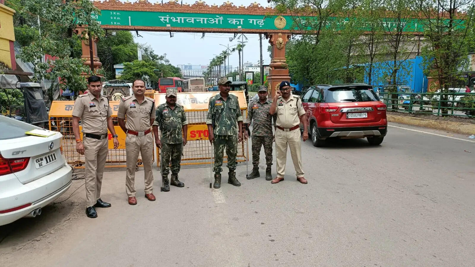 रायपुर में पुलिस का विशेष वाहन चेकिंग अभियान, 850 से अधिक वाहनों की जांच, 87 पर कार्रवाई