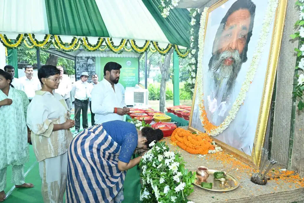 दिशोम गुरु के सपनों का झारखंड बनाना हम सभी की जिम्मेदारी : हेमन्त सोरेन
