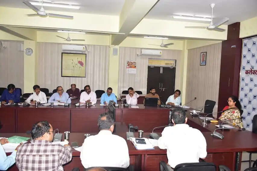 प्रस्तावित अनंतिम दरें के संबंध में कोई सुझाव 20 मार्च तक जिला पंजीयक कार्यकाल में प्रस्तुत करे - कलेक्टर