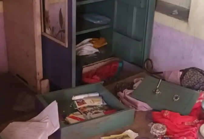 उदयपुर में ठेकेदार के घर 11 लाख की चोरी, 7 किलो चांदी और नकदी ले उड़े चोर