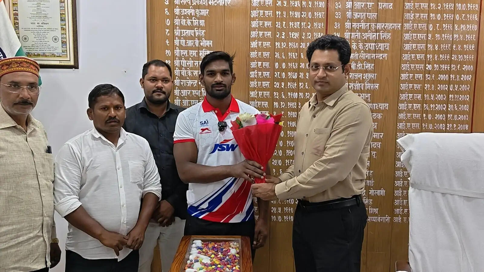 जौनपुर के पहलवान सौरभ यादव का सीनियर वर्ल्ड कुश्ती चैंपियनशिप के लिए चयन