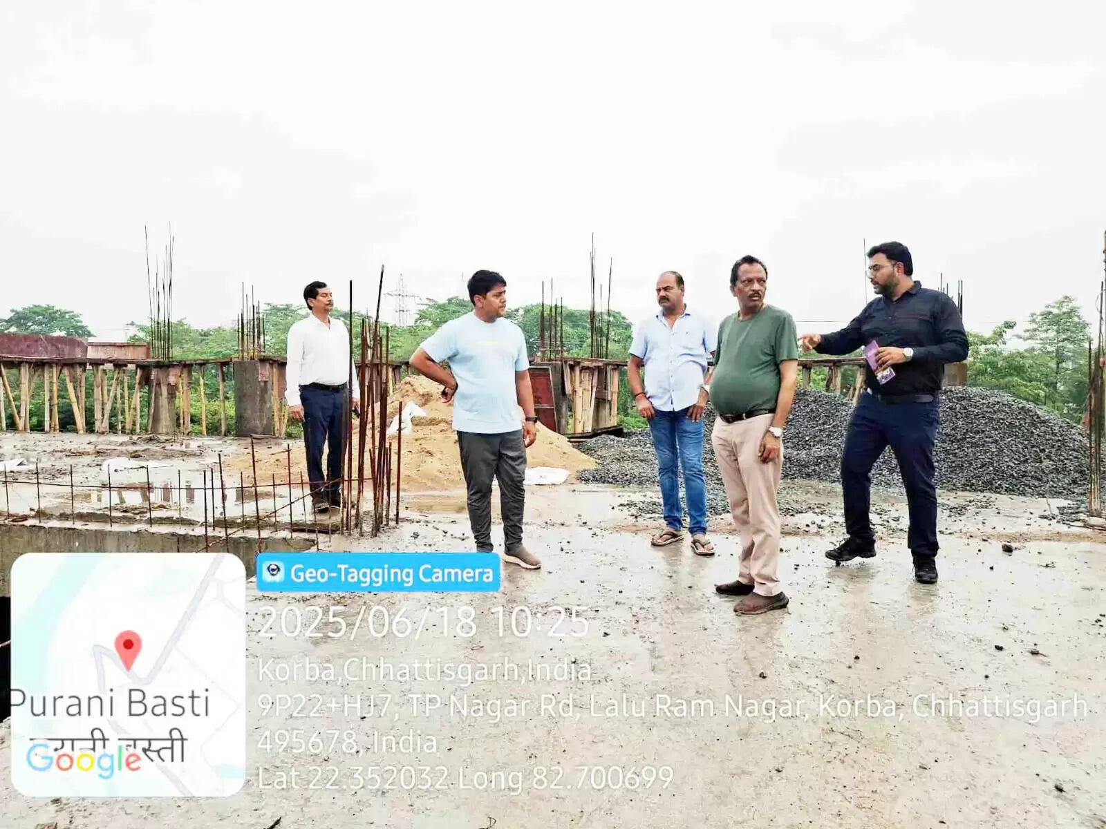 अटल परिसर निर्माण कार्य में तेजी लाकर समयसीमा में कार्य पूरा कराएं- आयुक्त