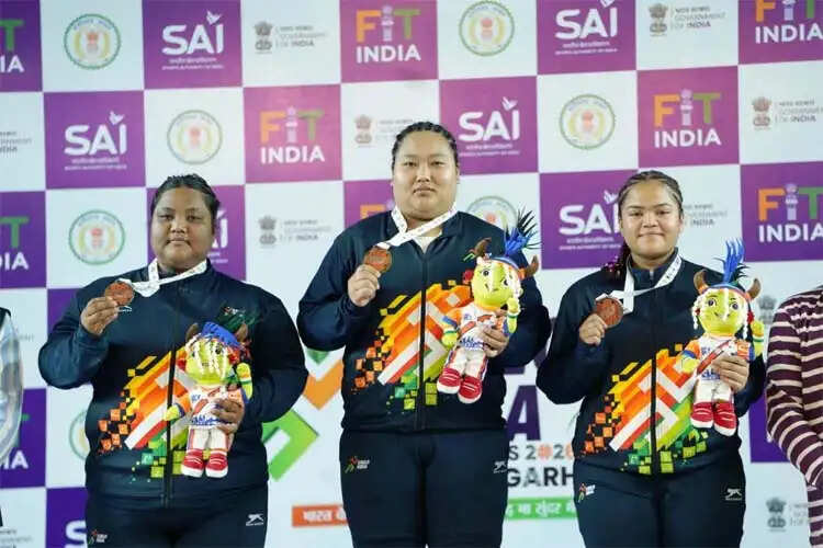 खेलो इंडिया ट्राइबल गेम्स 2026 : 86 किलोग्राम भारोत्तोलन में महाराष्ट्र की साक्षी बुरकुले ने जीता स्वर्ण