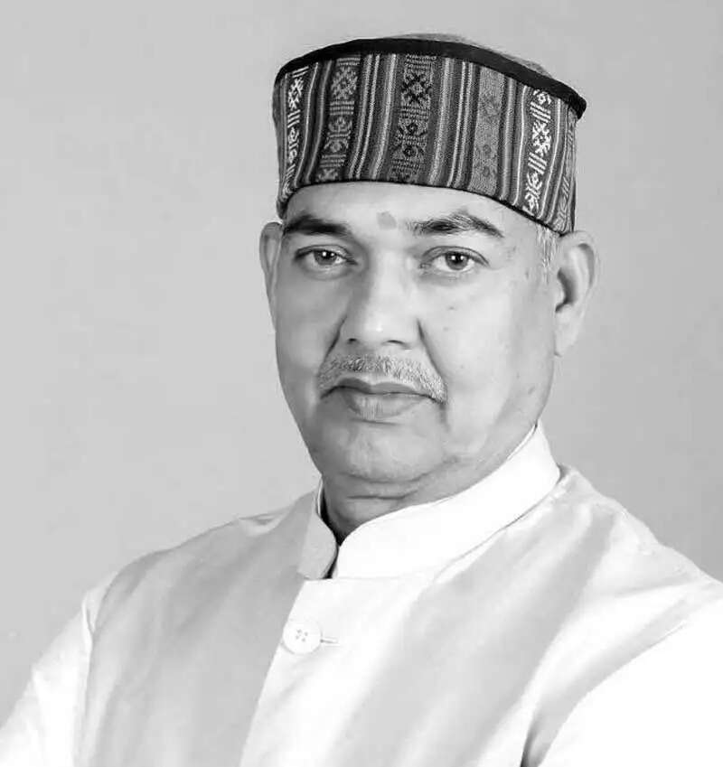संघ के वरिष्ठ स्वयंसेवक एवं छत्तीसगढ़ योग आयोग के अध्यक्ष &nbsp;रूपनारायण सिन्हा के निधन पर मुख्यमंत्री साय&nbsp;ने जताया &nbsp;शोक