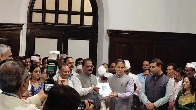 बीएमसी ने 80,952 करोड़ रुपये का बजट पेश किया, पिछले साल से 8.77 प्रतिशत बढ़ोतरी