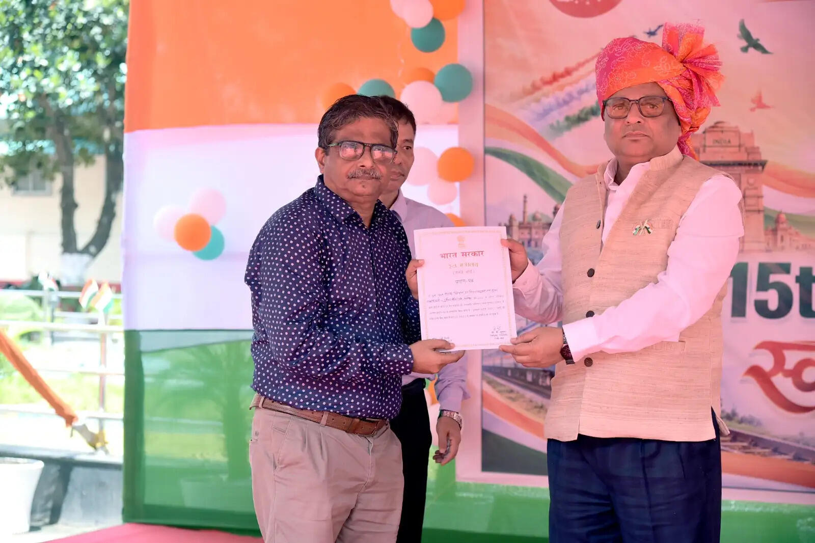 राजभाषा हिंदी के प्रचार-प्रसार में विशेष योगदान के लिए दीपक बिस्वास को मिला 'हिंदी राष्ट्रीय पुरस्कार'