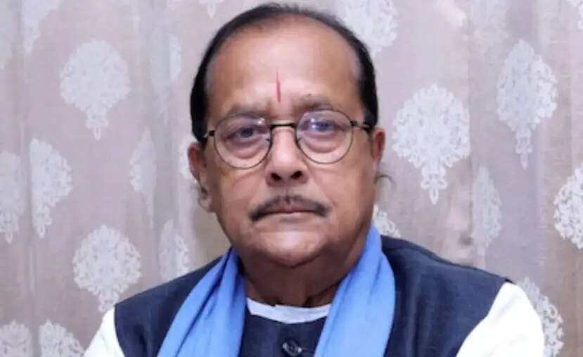 वित्त मंत्री राधाकृष्ण किशोर ने लौटाई सरकारी सुरक्षा, कारकेड की गाड़ियां भी वापस कीं