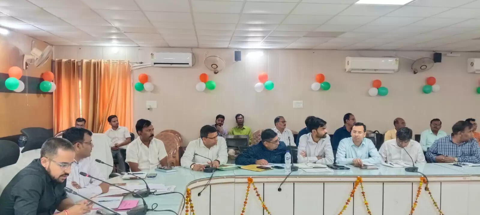 कृषकों से फार्मर रजिस्ट्री अनिवार्य रूप से कराने की सीडीओ ने की अपील