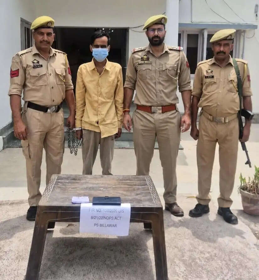 बिलावर में चिट्टे के साथ कुख्यात तस्कर गिरफ्तार
