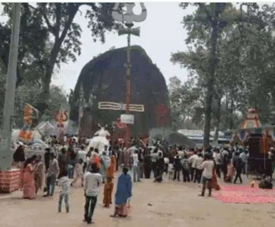सावन के पहले सोमवार छत्तीसगढ़ के शिव मंदिरों में भक्तों की भीड़ उमड़ी