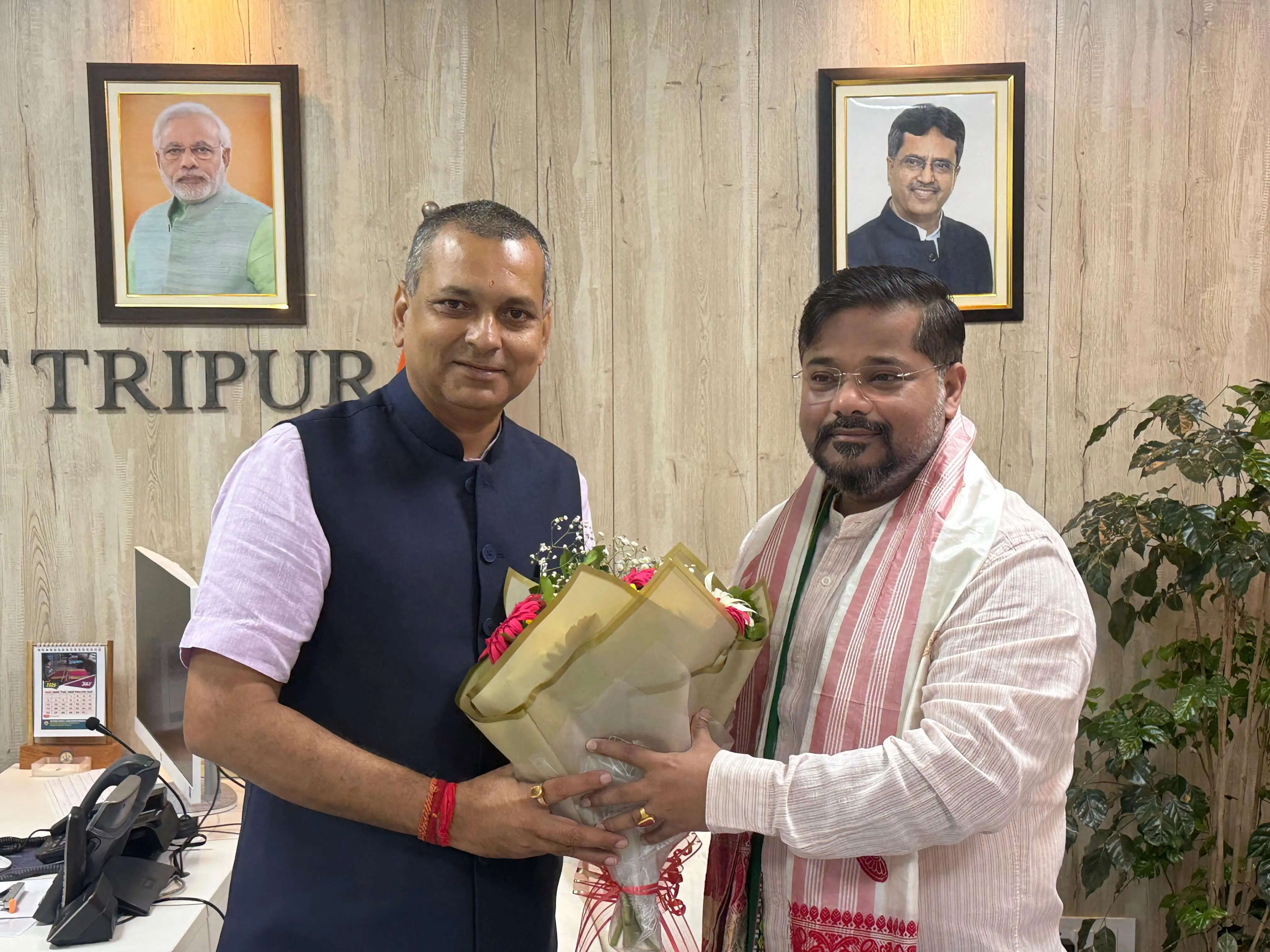 असम-त्रिपुरा के बीच खाद्य सुरक्षा और सार्वजनिक वितरण व्यवस्था को लेकर अहम बैठक