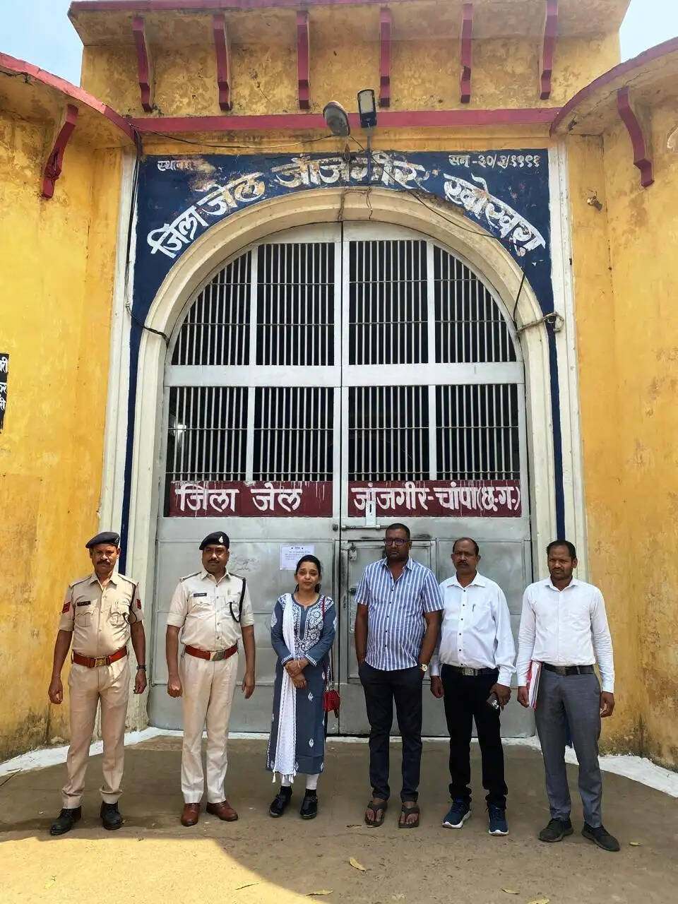 जेल निरीक्षण समिति द्वारा जिला जेल खोखरा का किया गया निरीक्षण