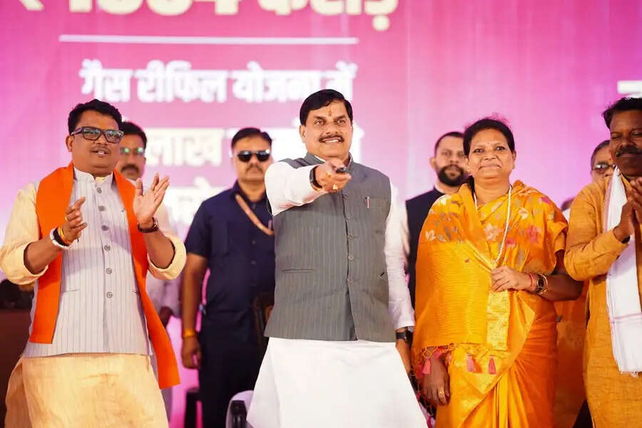 जनता से किए गए जनकल्याण के सभी वादे पूरा करते हुए आगे बढ़ रही सरकार : मुख्यमंत्री डॉ. यादव
