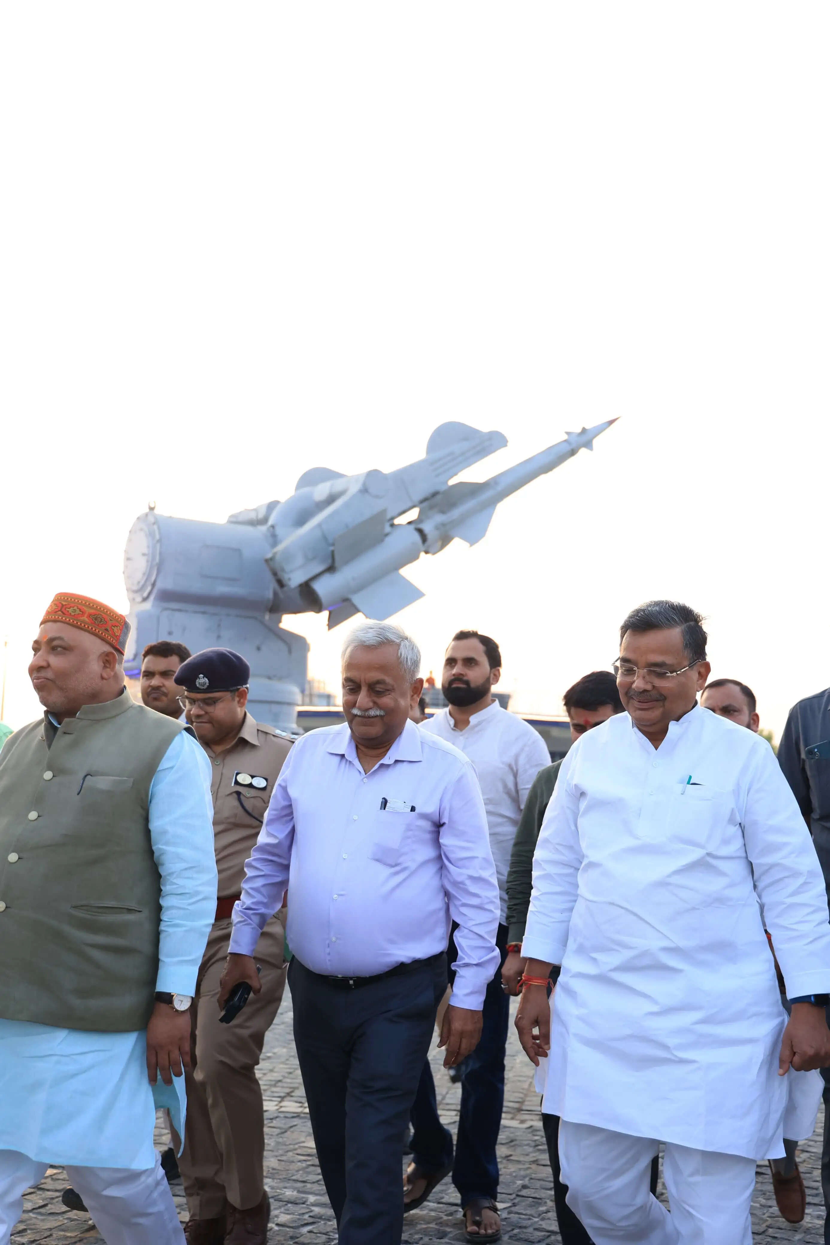 आने वाली पीढ़ियों के लिए प्रेरणा का स्रोत बनेगा नौसेना संग्रहालय : जयवीर सिंह