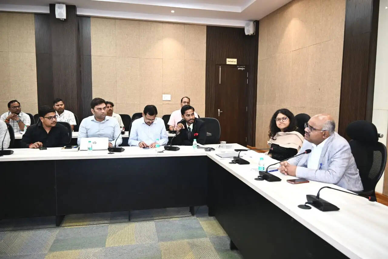 कानपुर में सौर ऊर्जा का बड़ा उछाल, 100 मेगावॉट पार : जिलाधिकारी