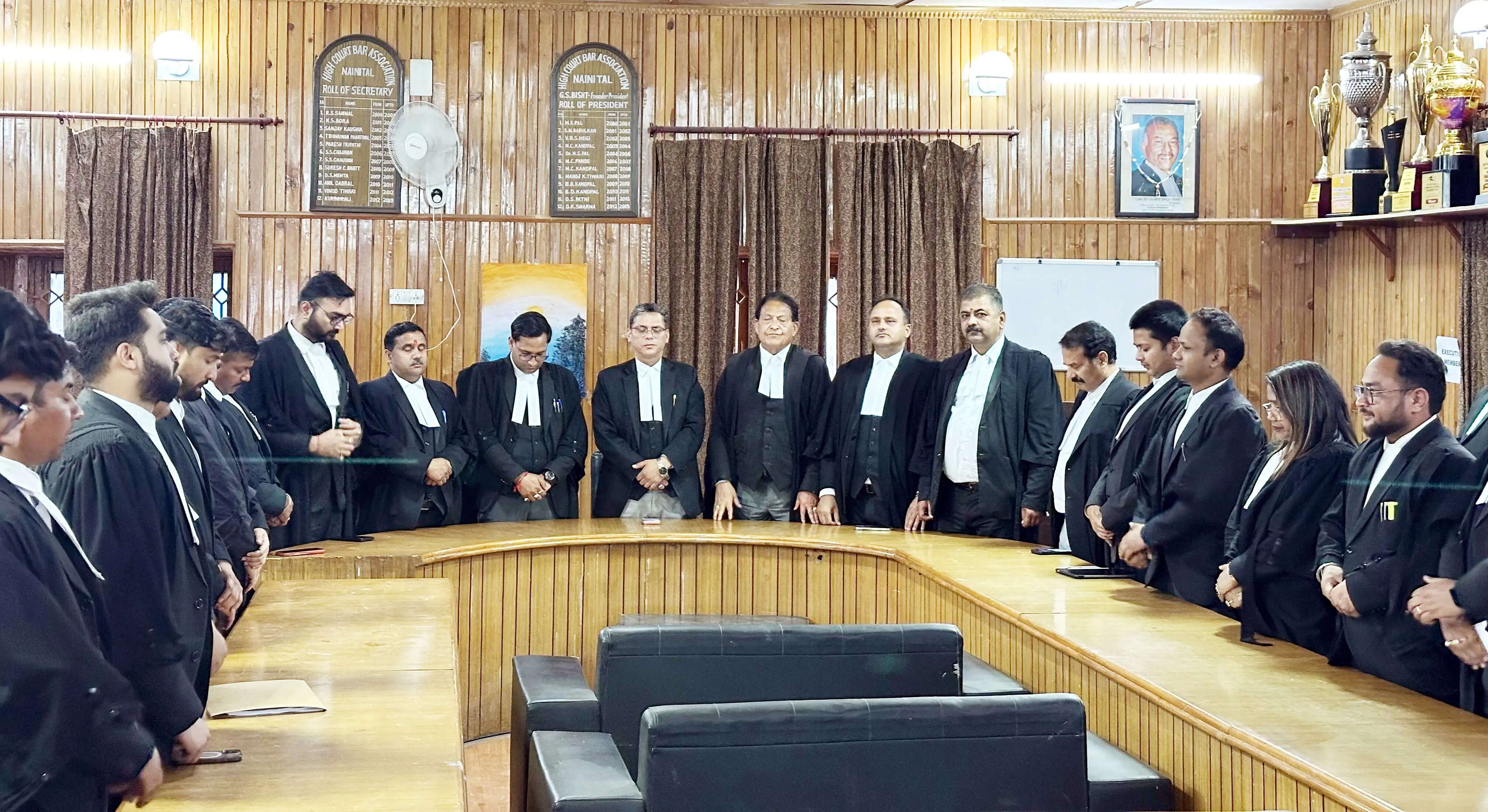 दामाद के जाने पर द्रवित हुआ नैनीताल, मां पाषाण देवी पर थी अटूट आस्था