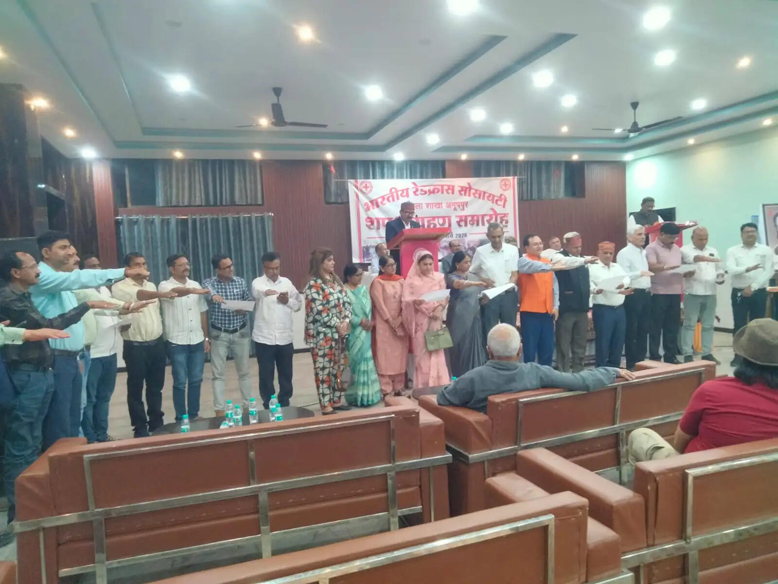 अनूपपुर: रेडक्रास का उद्देश्य केवल संगठन नहीं बल्कि मानवता की सेवा है- प्रांत सभापति एस.एस.कुमरे