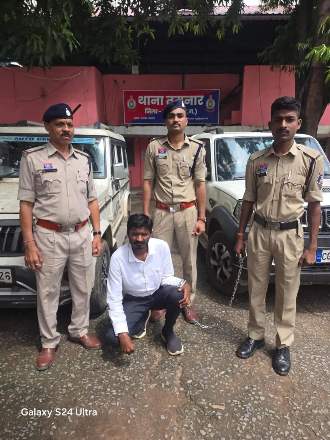 वाहन खरीदी-बिक्री और जमीन दलाली की आड़ में 1.10 करोड़ से अधिक की ठगी का रायगढ़ पुलिस ने किया&nbsp;पर्दाफाश