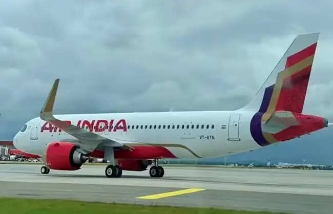 एयर इंडिया की दिल्ली-वैंकूवर फ्लाइट सात घंटे बाद चीन के एयरस्पेस से सुरक्षित लौटी