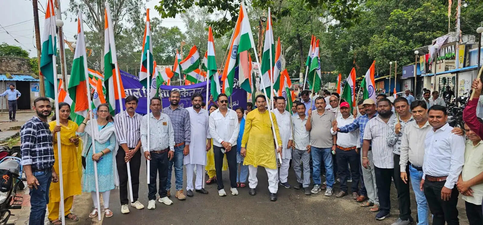 अनूपपुर: हर घर तिरंगा अभियान: बिजुरी में राज्य मंत्री दिलीप जायसवाल की सहभागिता