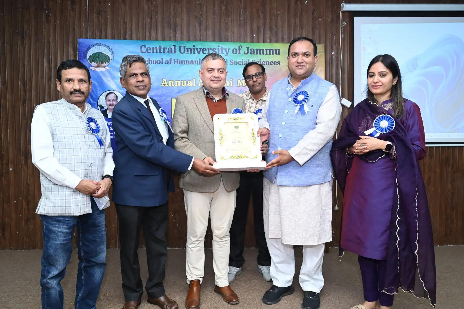 केंद्रीय विश्वविद्यालय जम्मू में ‘मिलाप–2026’ एलुमनाई मीट आयोजित, पुरातन छात्रों ने साझा किए अनुभव