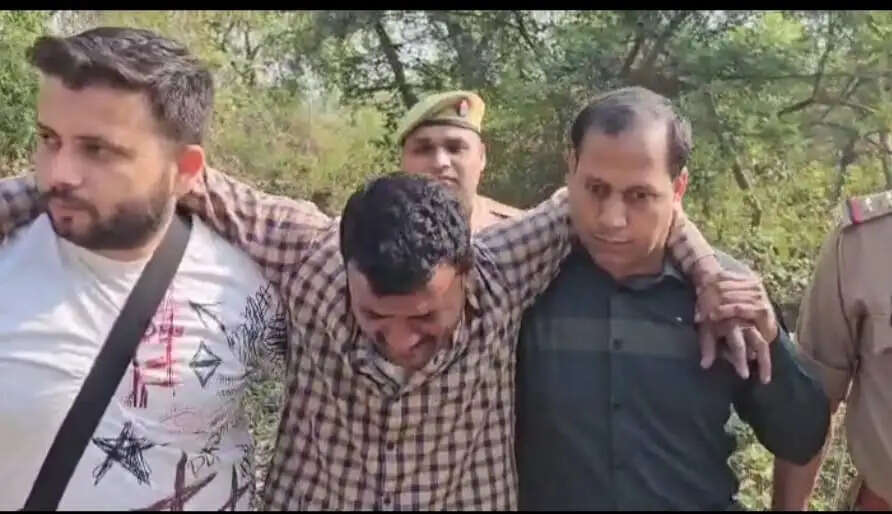 सीतापुर: पुलिस मुठभेड़ में 25 हजार का इनामी गिरफ्तार