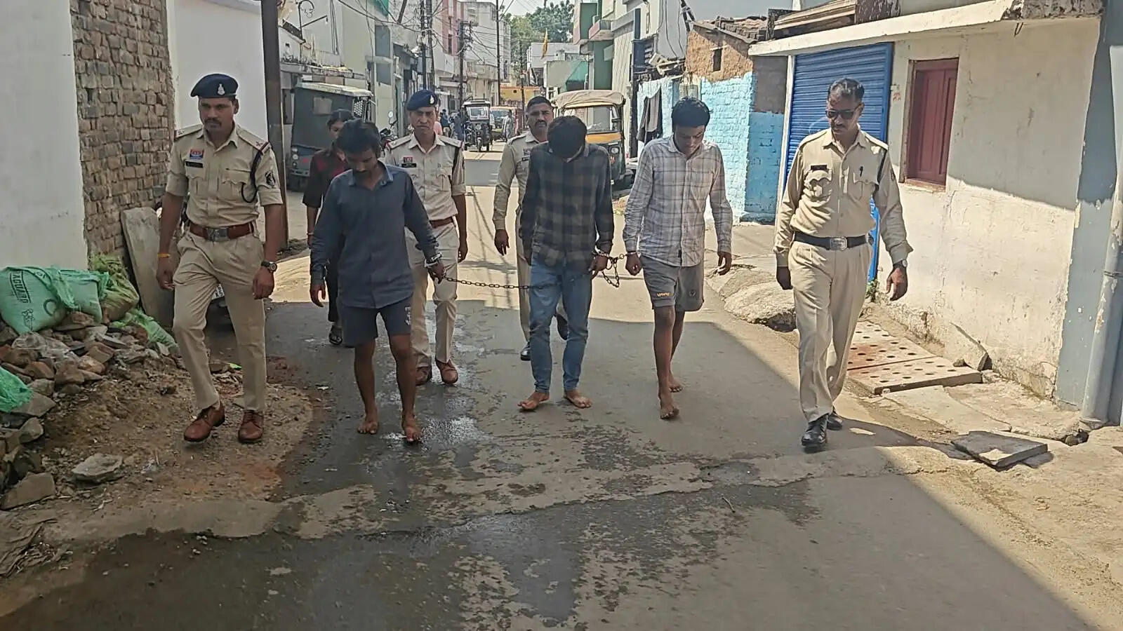 रायपुर : क्रिकेट बैट से जानलेवा हमला करने वाले तीन आरोपित गिरफ्तार, पिस्टल बरामद