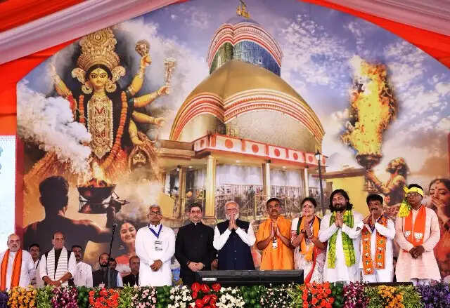 पश्चिम बंगाल में पहली भाजपा सरकार के गठन को मोदी ने ऐतिहासिक दिन बताया